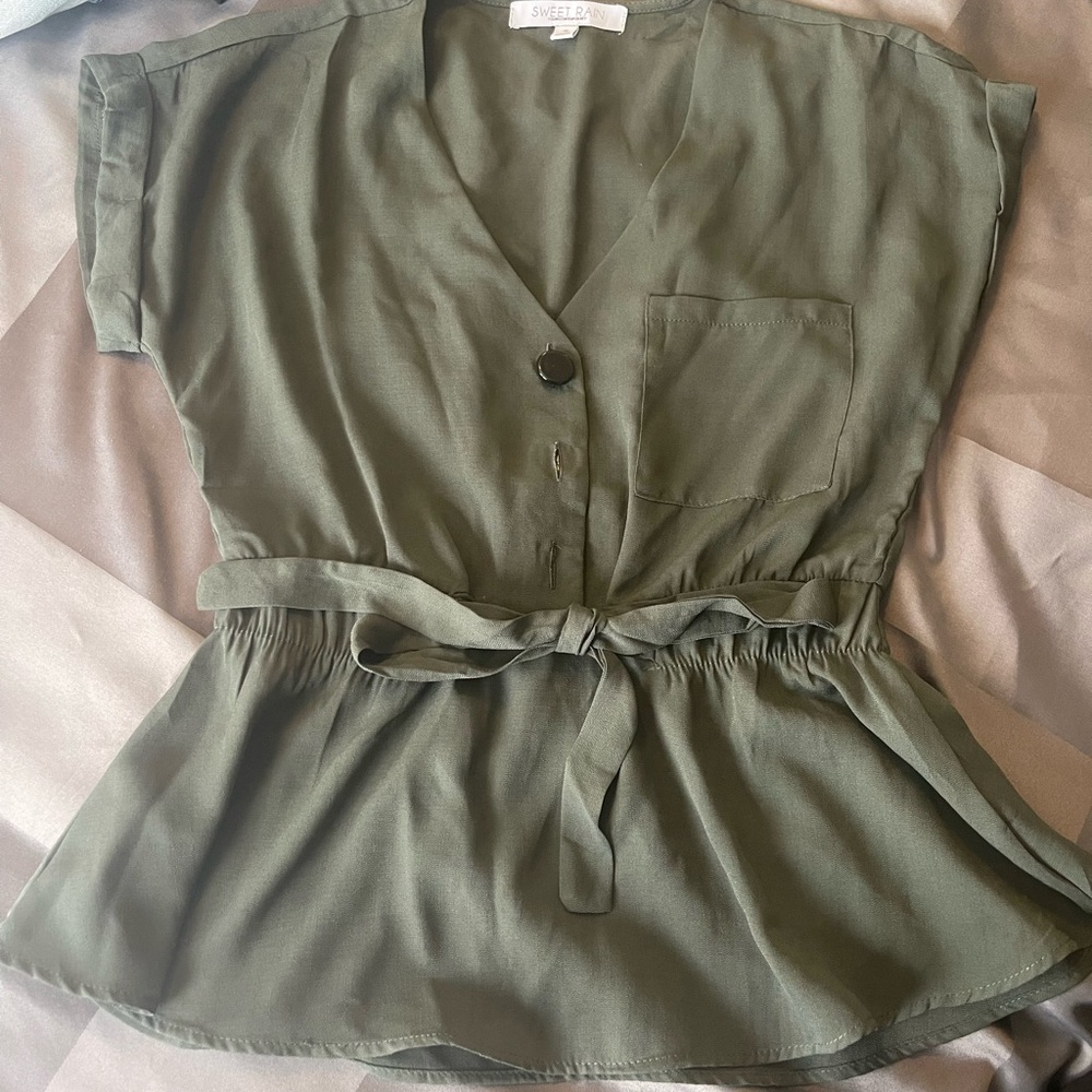 Too/blouse - Picture 2 of 3